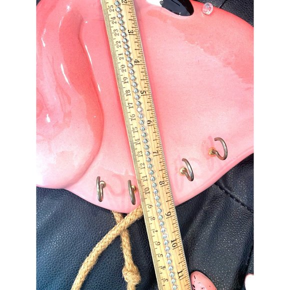 Pink Flamingo Key Holder Ceramic With Rope Dangle Feet Vintagecore/ - Picture 10 of 11